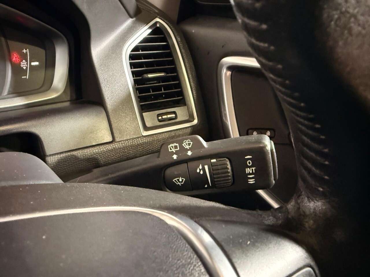 2015 VOLVO XC60 2015 VOLVO XC60