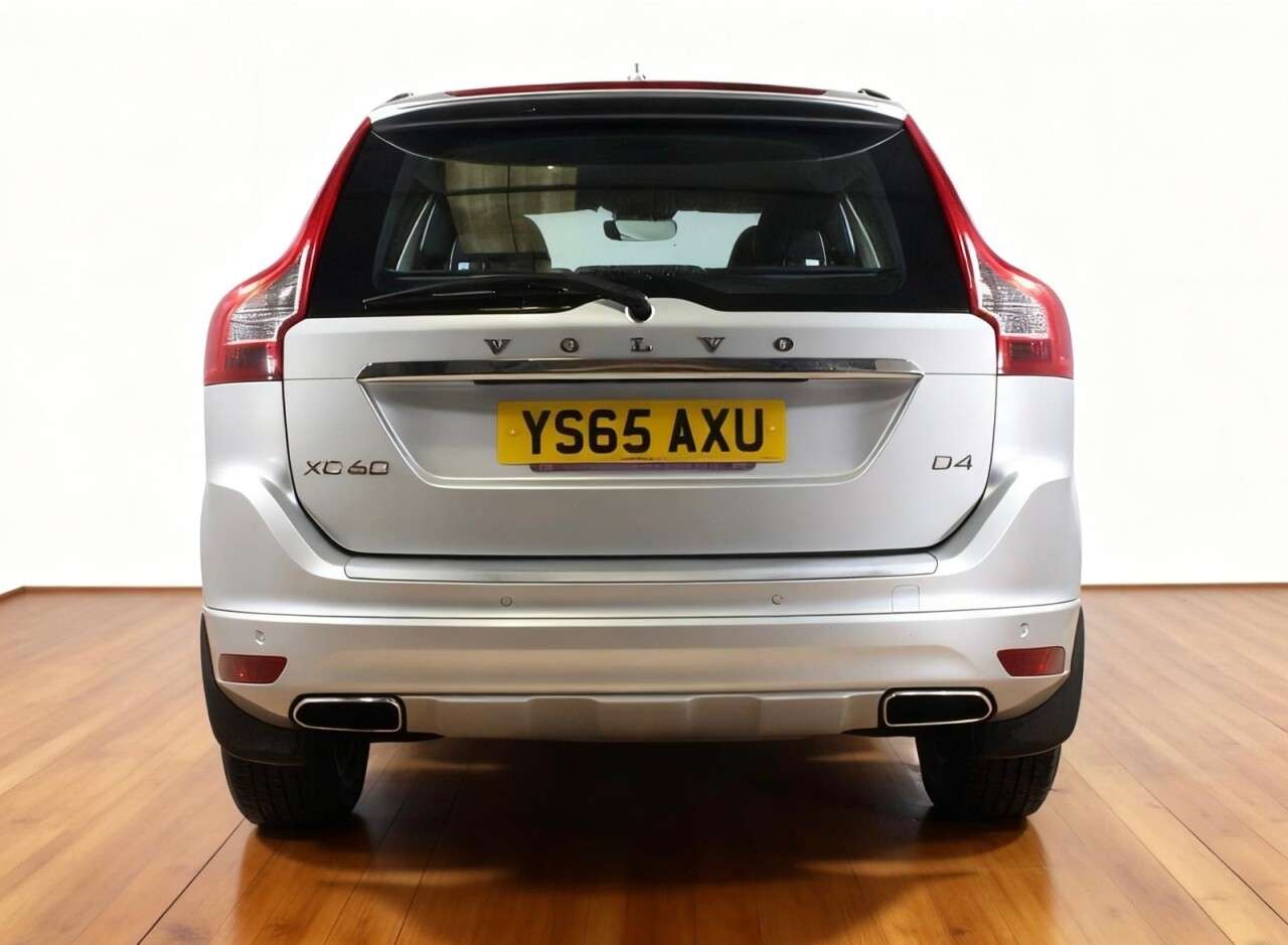 2015 VOLVO XC60 2015 VOLVO XC60