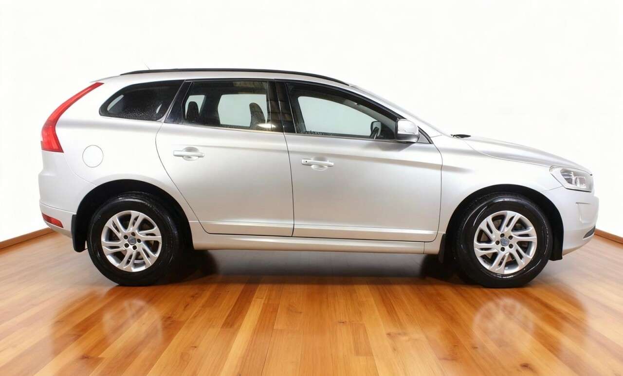 2015 VOLVO XC60 2015 VOLVO XC60