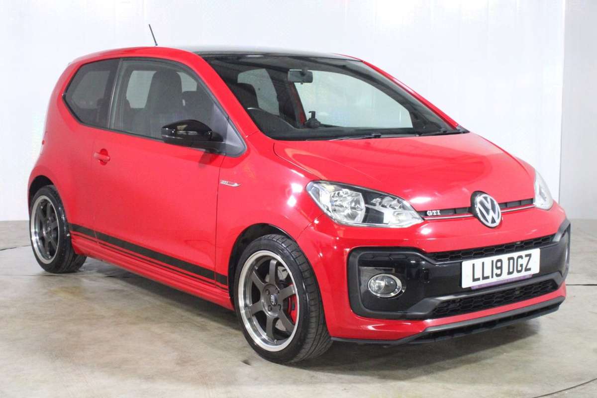 Check out this Volkswagen Up! 2019 Petrol Manual
