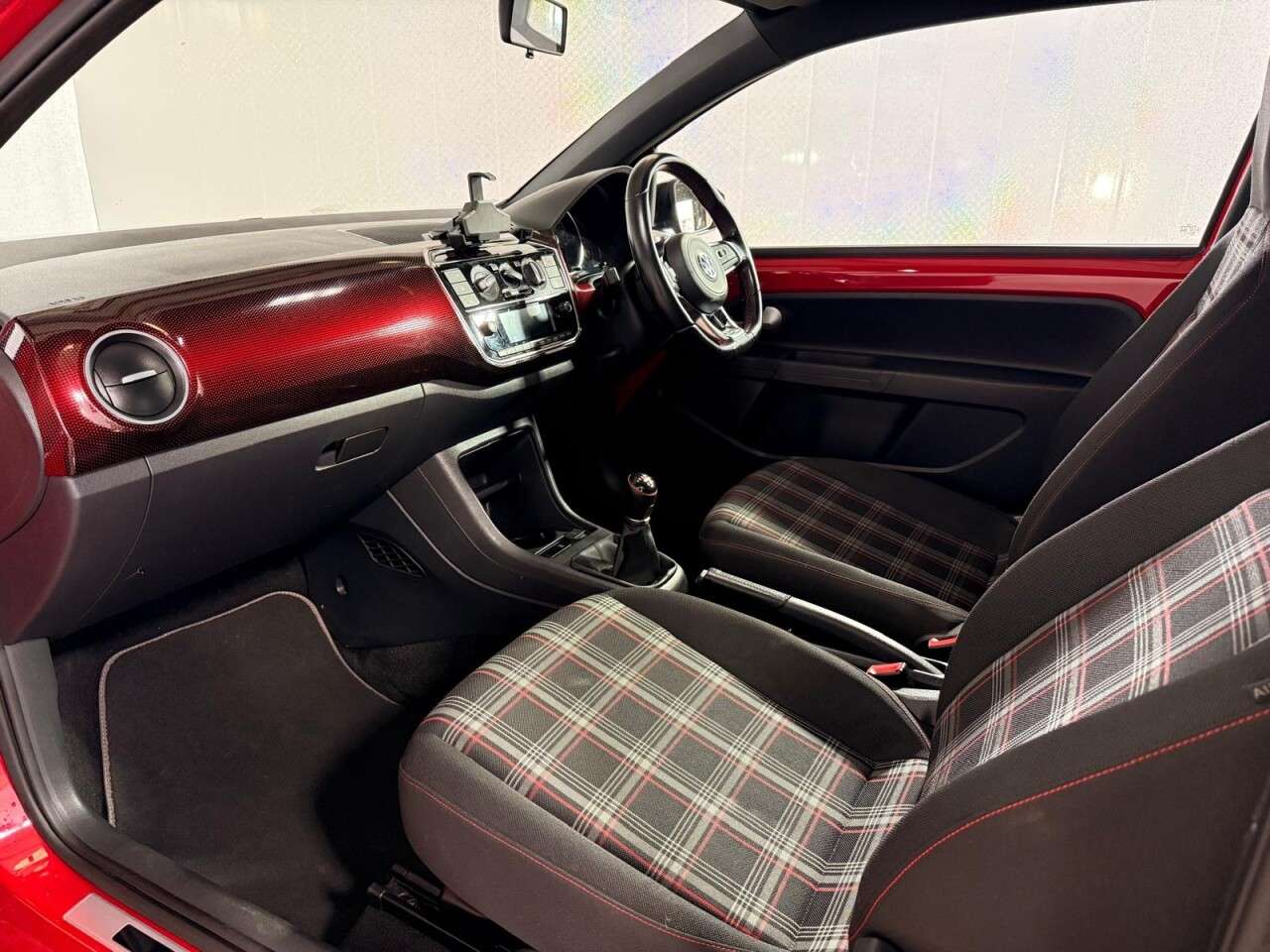 2019 VOLKSWAGEN UP! 2019 VOLKSWAGEN UP!