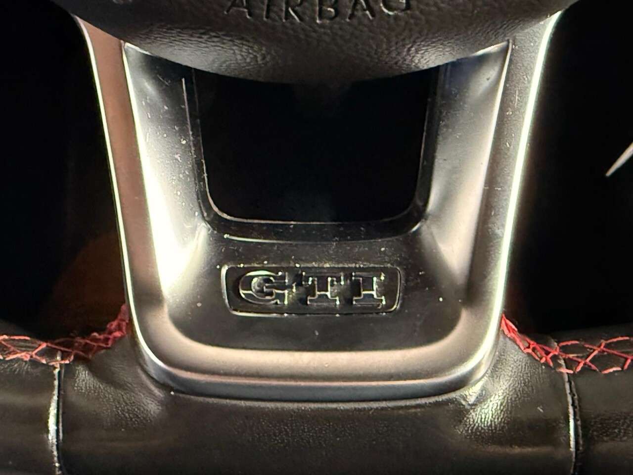 2019 VOLKSWAGEN UP! 2019 VOLKSWAGEN UP!