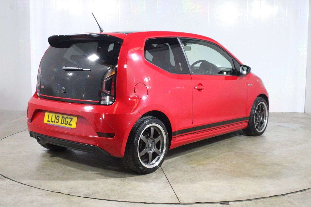 2019 VOLKSWAGEN UP! 2019 VOLKSWAGEN UP!