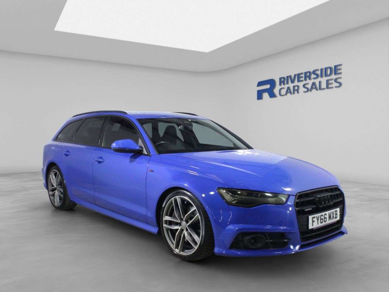 A 2016 AUDI A6 AVANT 3.0 BiTDI V6 Black Edition Estate 5dr Diesel Tiptronic quattro Euro 6 (s/s) A 2016 AUDI A6 AVANT 3.0 BiTDI V6 Black Edition Estate 5dr Diesel Tiptronic quattro Euro 6 (s/s)