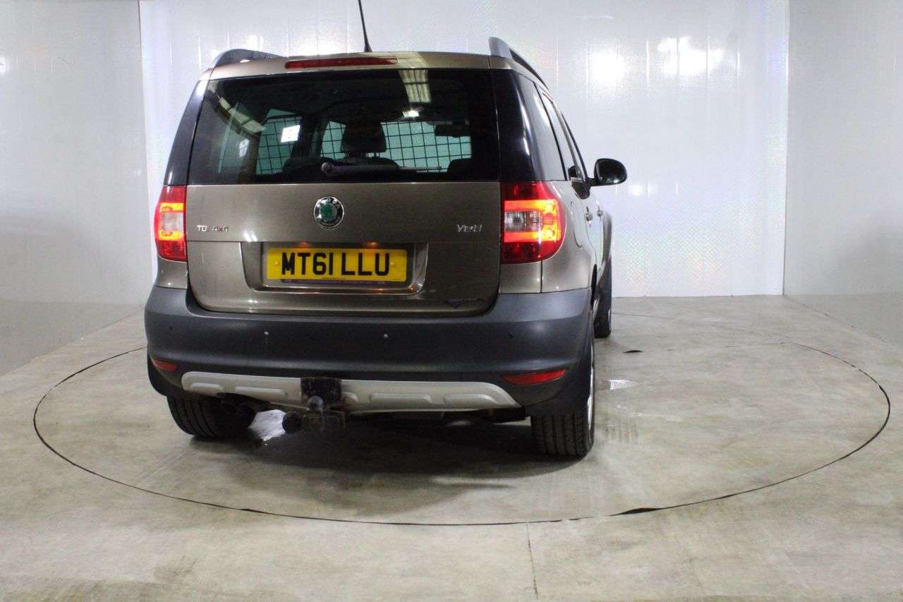 2012 SKODA YETI 2012 SKODA YETI