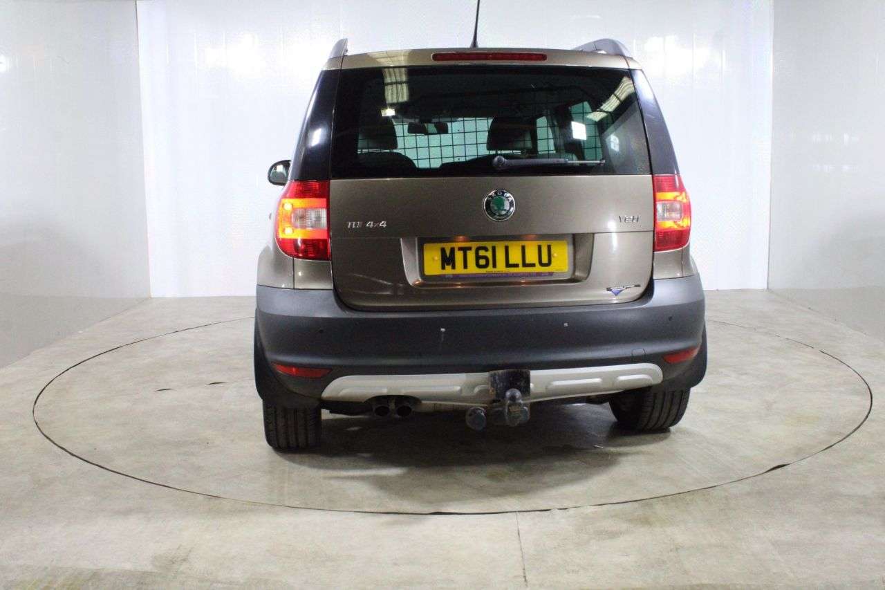 2012 SKODA YETI 2012 SKODA YETI