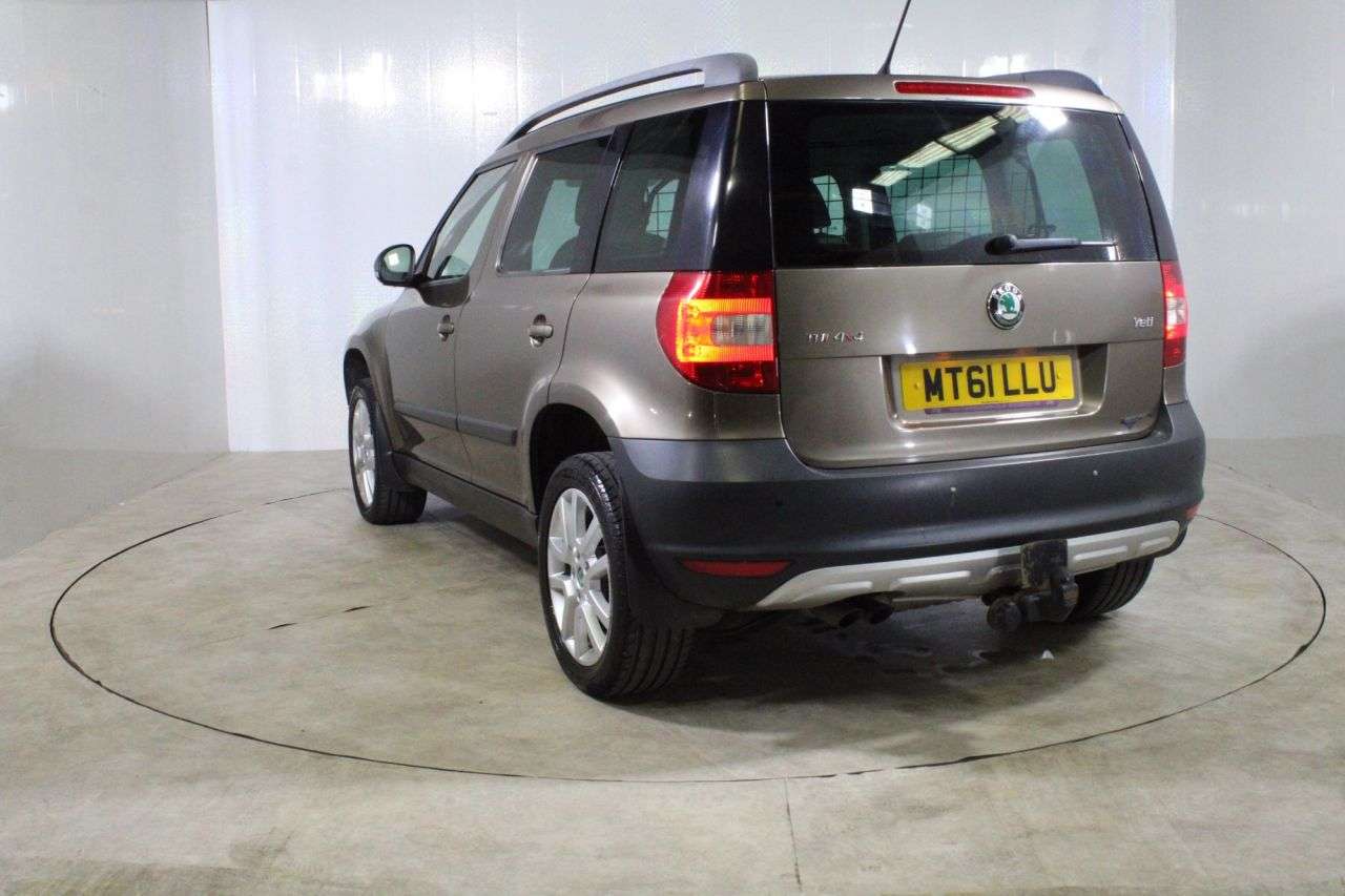2012 SKODA YETI 2012 SKODA YETI