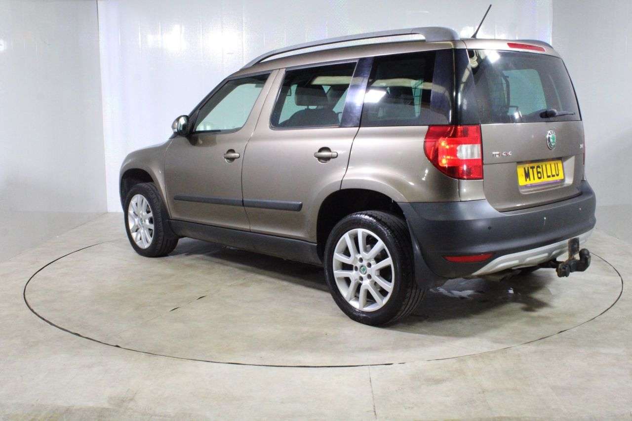 2012 SKODA YETI 2012 SKODA YETI