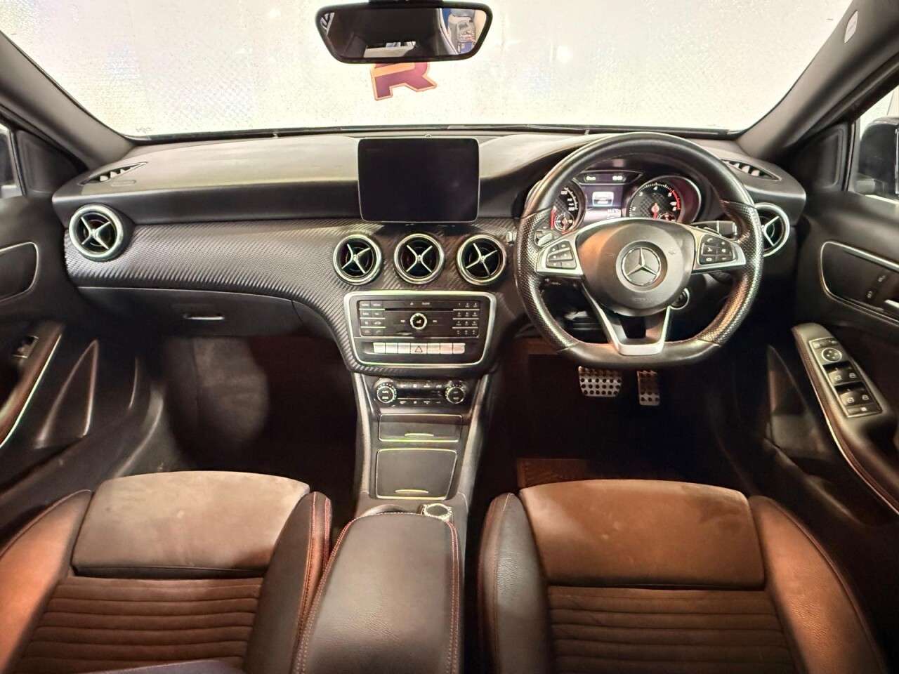 A 2017 MERCEDES-BENZ A-CLASS 2.1 A200d AMG Line Hatchback 5dr Diesel 7G-DCT Euro 6 (s/s) (136 ps) A 2017 MERCEDES-BENZ A-CLASS 2.1 A200d AMG Line Hatchback 5dr Diesel 7G-DCT Euro 6 (s/s) (136 ps)