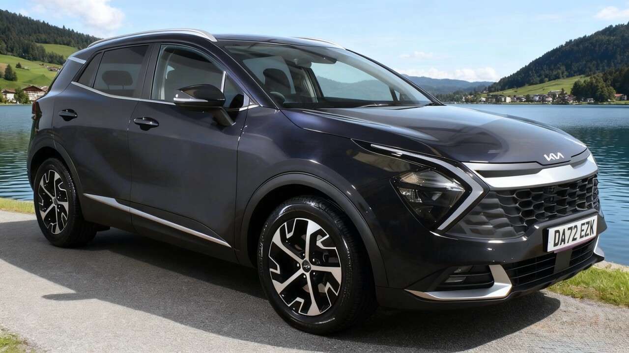 A 2022 KIA SPORTAGE 1.6 T-GDi 3 SUV 5dr Petrol Manual Euro 6 (s/s) (148 bhp) A 2022 KIA SPORTAGE 1.6 T-GDi 3 SUV 5dr Petrol Manual Euro 6 (s/s) (148 bhp)