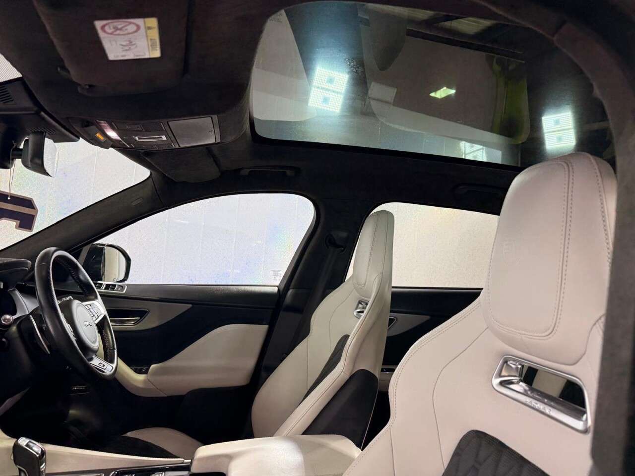 2020 JAGUAR F-PACE 2020 JAGUAR F-PACE