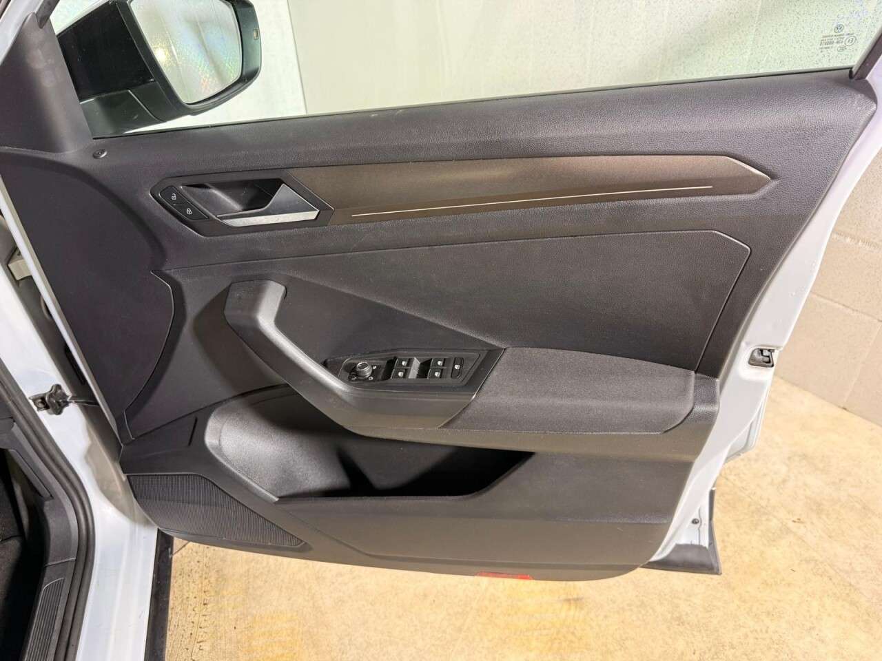 2018 VOLKSWAGEN T-ROC 2018 VOLKSWAGEN T-ROC