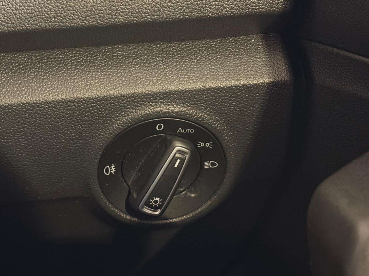 2018 VOLKSWAGEN T-ROC 2018 VOLKSWAGEN T-ROC