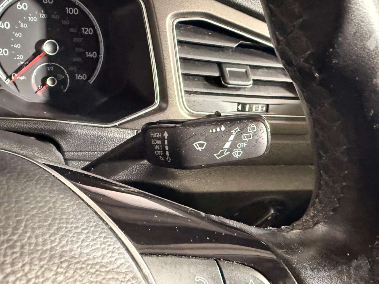 2018 VOLKSWAGEN T-ROC 2018 VOLKSWAGEN T-ROC