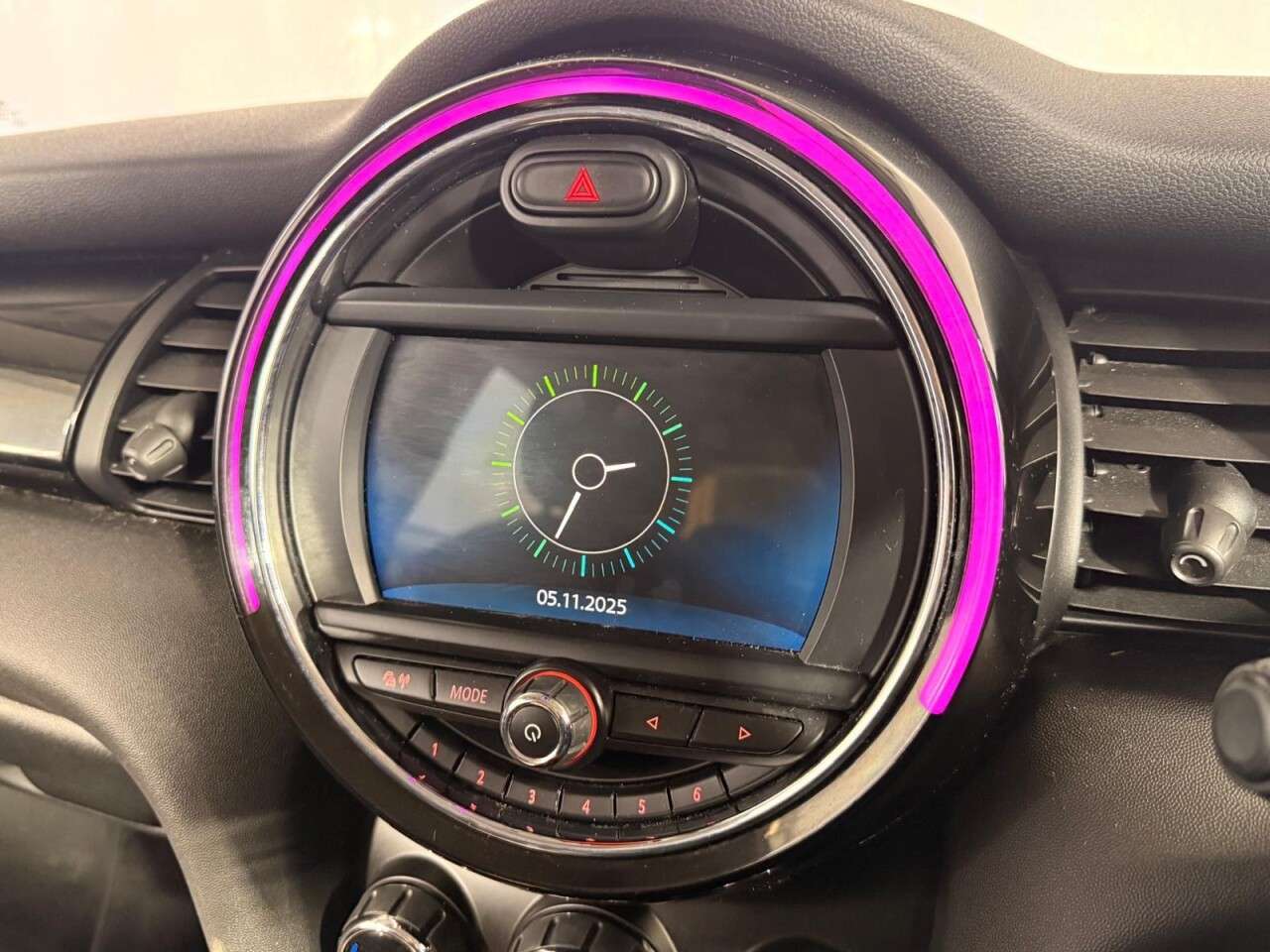 2018 MINI HATCH 2018 MINI HATCH