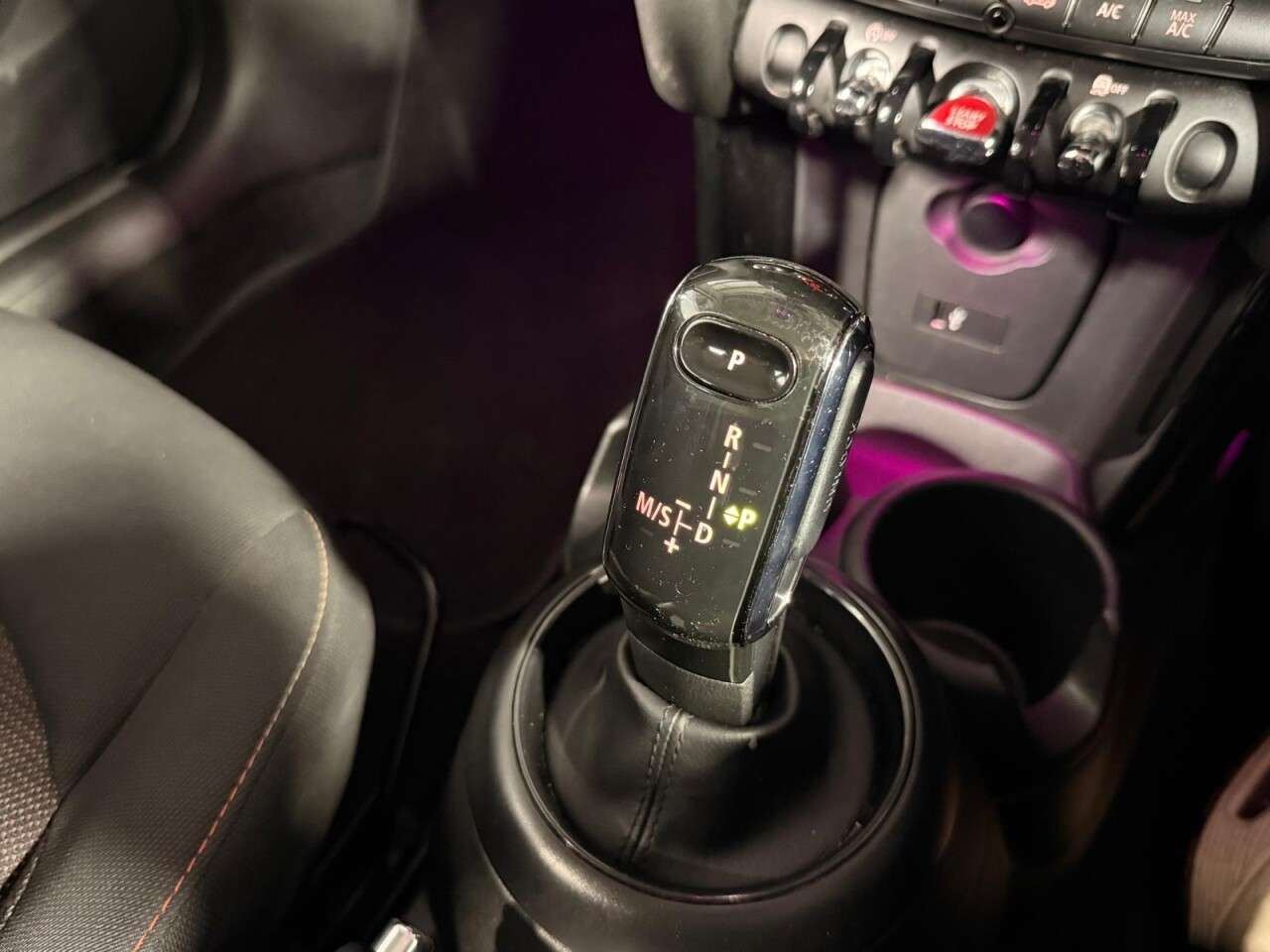 2018 MINI HATCH 2018 MINI HATCH