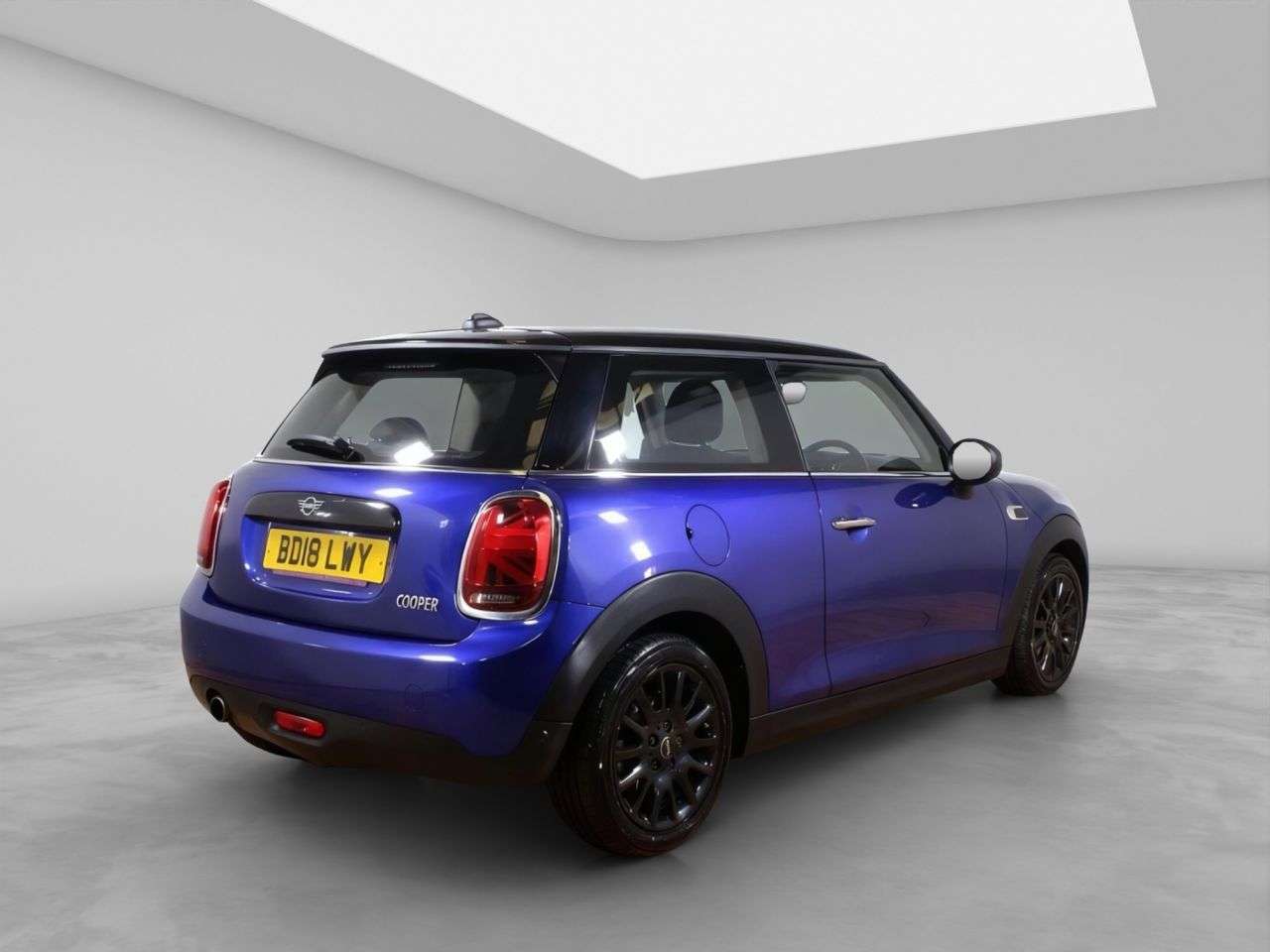 2018 MINI HATCH 2018 MINI HATCH