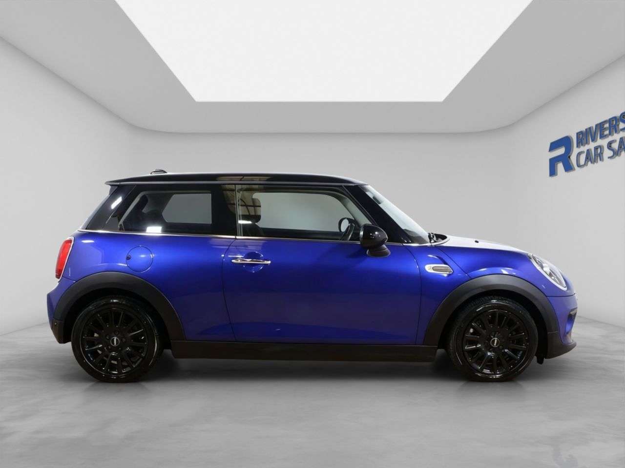 A 2018 MINI HATCH 1.5 Cooper Hatchback 3dr Petrol Steptronic Euro 6 (s/s) (136 ps) A 2018 MINI HATCH 1.5 Cooper Hatchback 3dr Petrol Steptronic Euro 6 (s/s) (136 ps)
