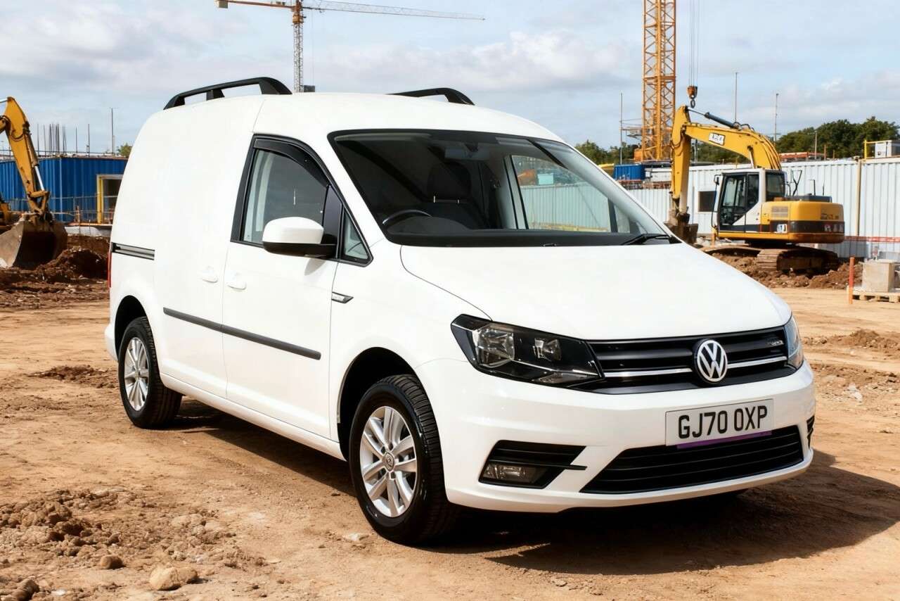 A 2020 VOLKSWAGEN CADDY 2.0 TDI C20 Highline Panel Van 5dr Diesel Manual SWB Euro 6 (s/s) (102 ps) A 2020 VOLKSWAGEN CADDY 2.0 TDI C20 Highline Panel Van 5dr Diesel Manual SWB Euro 6 (s/s) (102 ps)