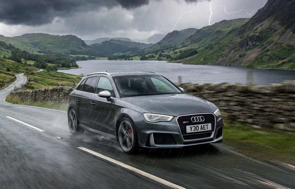 A 2015 AUDI RS3 2.5 TFSI Sportback 5dr Petrol S Tronic quattro Euro 6 (s/s) (Nav) (367 ps) A 2015 AUDI RS3 2.5 TFSI Sportback 5dr Petrol S Tronic quattro Euro 6 (s/s) (Nav) (367 ps)