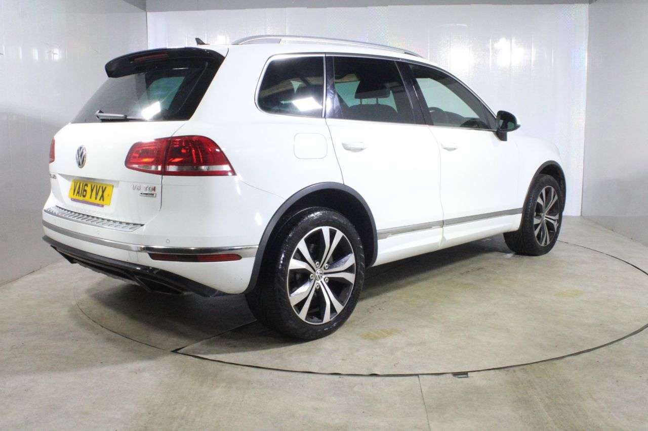 2016 VOLKSWAGEN TOUAREG 2016 VOLKSWAGEN TOUAREG