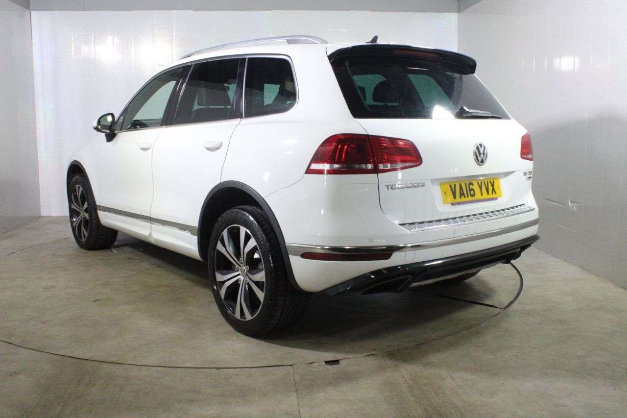 2016 VOLKSWAGEN TOUAREG 2016 VOLKSWAGEN TOUAREG