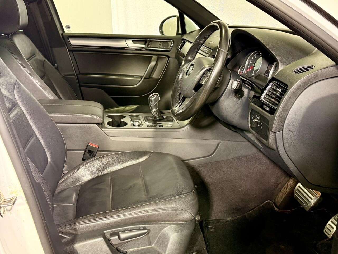 2016 VOLKSWAGEN TOUAREG 2016 VOLKSWAGEN TOUAREG