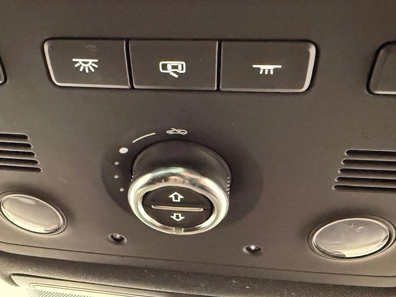 2016 VOLKSWAGEN TOUAREG 2016 VOLKSWAGEN TOUAREG