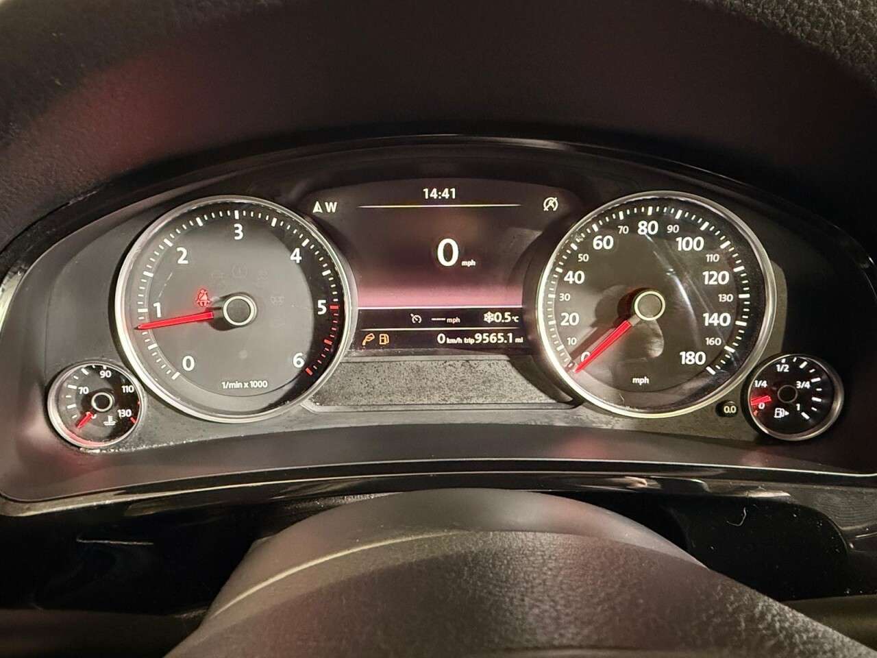 2016 VOLKSWAGEN TOUAREG 2016 VOLKSWAGEN TOUAREG