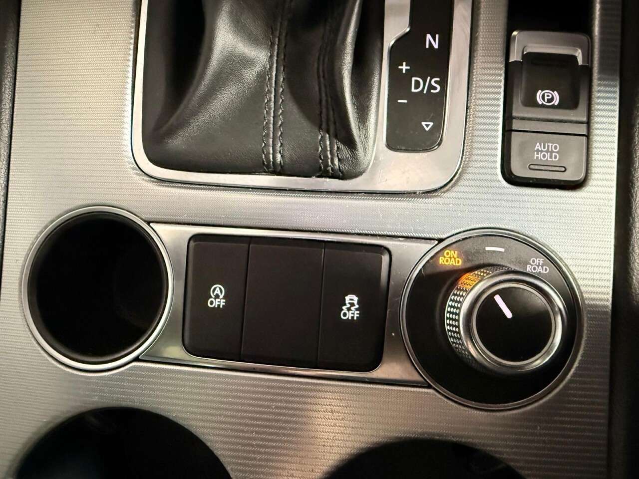 2016 VOLKSWAGEN TOUAREG 2016 VOLKSWAGEN TOUAREG