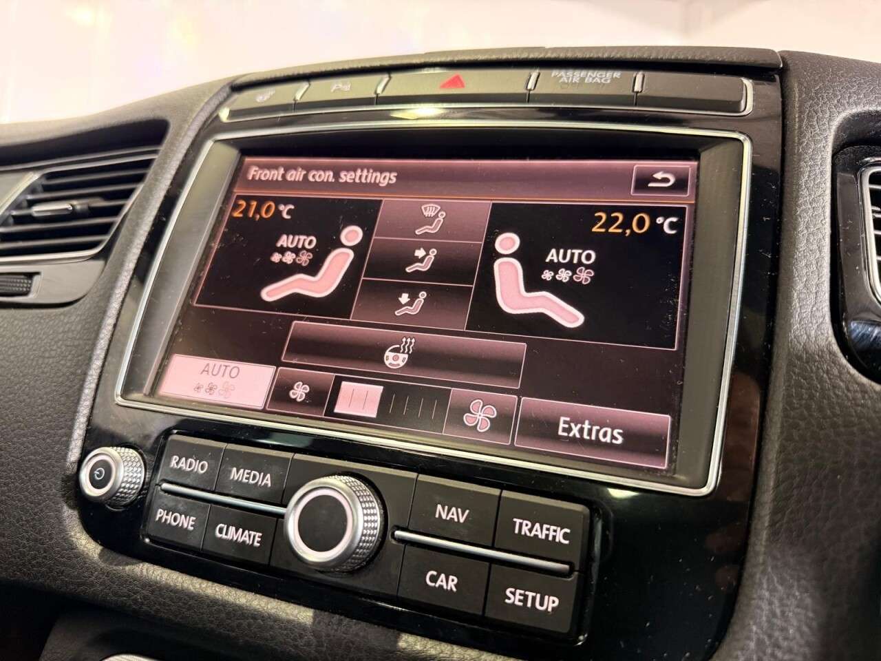 2016 VOLKSWAGEN TOUAREG 2016 VOLKSWAGEN TOUAREG