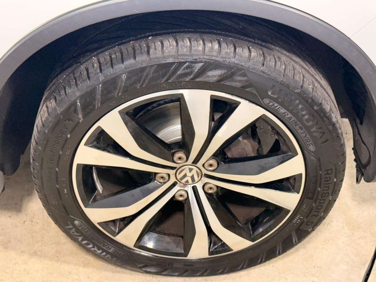 2016 VOLKSWAGEN TOUAREG 2016 VOLKSWAGEN TOUAREG