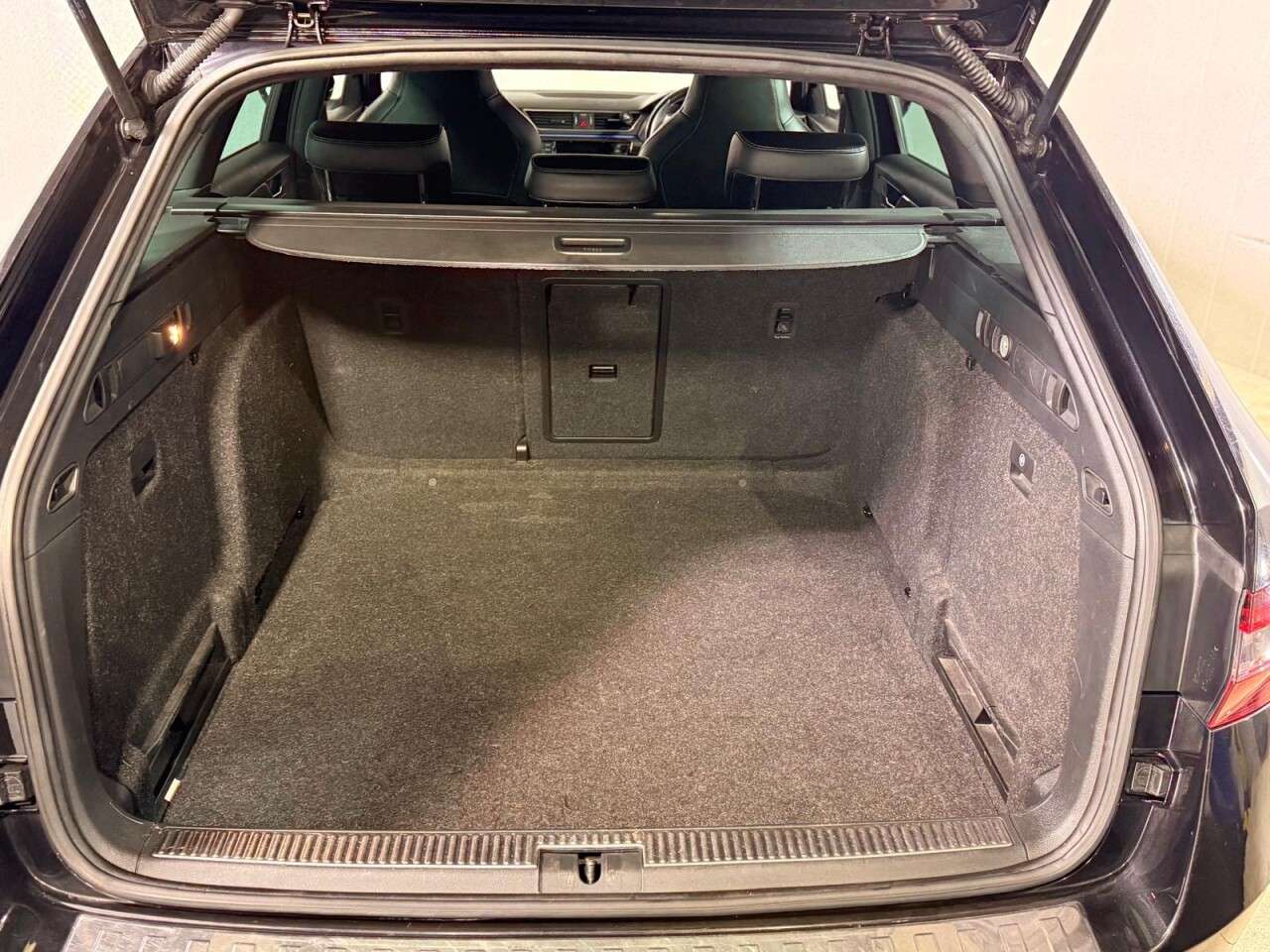 2016 SKODA SUPERB 2016 SKODA SUPERB