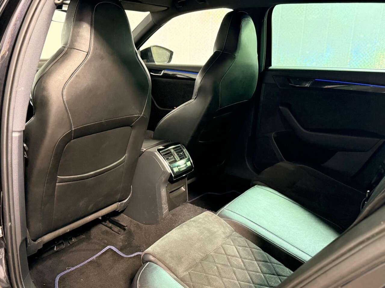 2016 SKODA SUPERB 2016 SKODA SUPERB