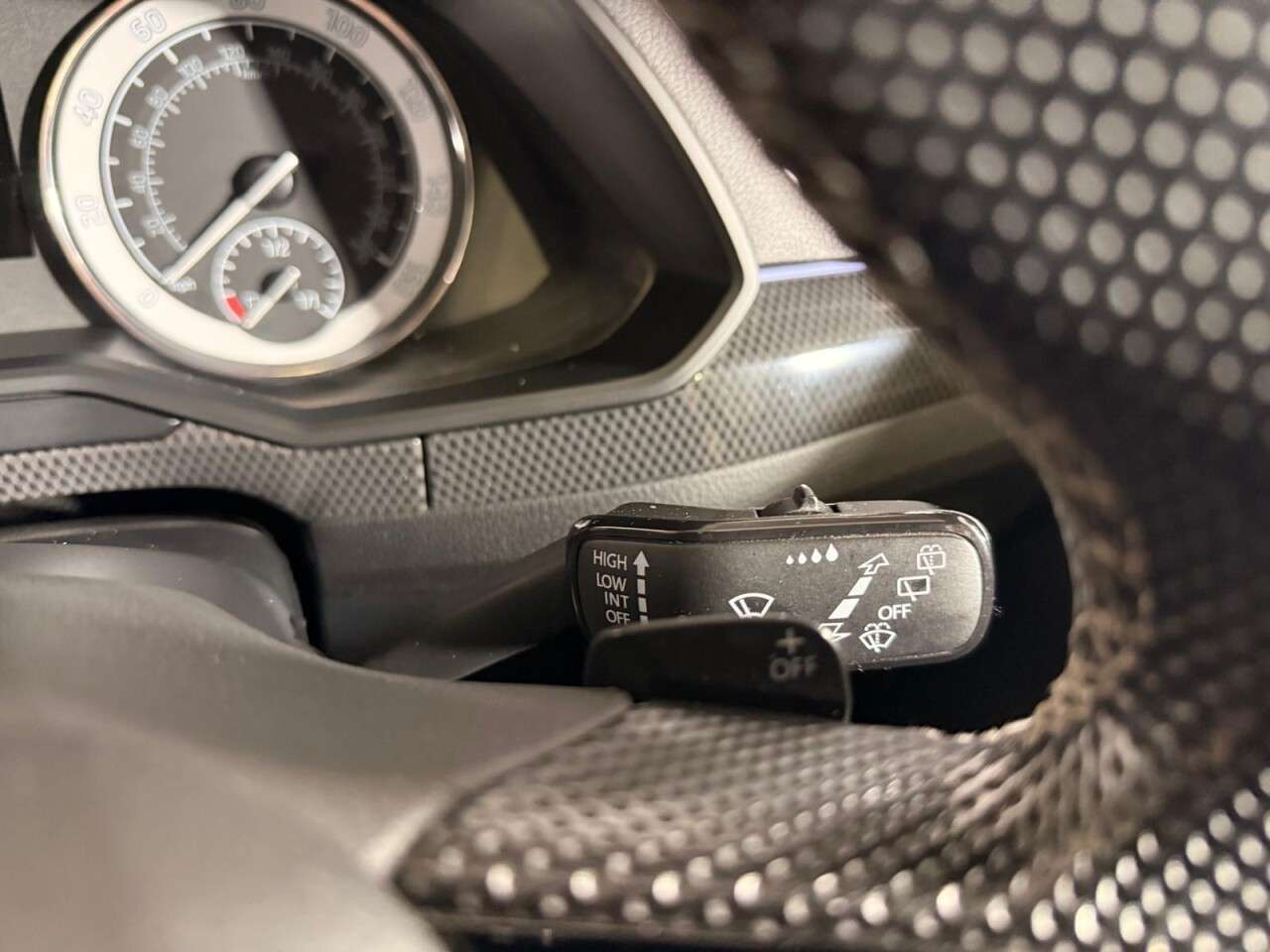 2016 SKODA SUPERB 2016 SKODA SUPERB