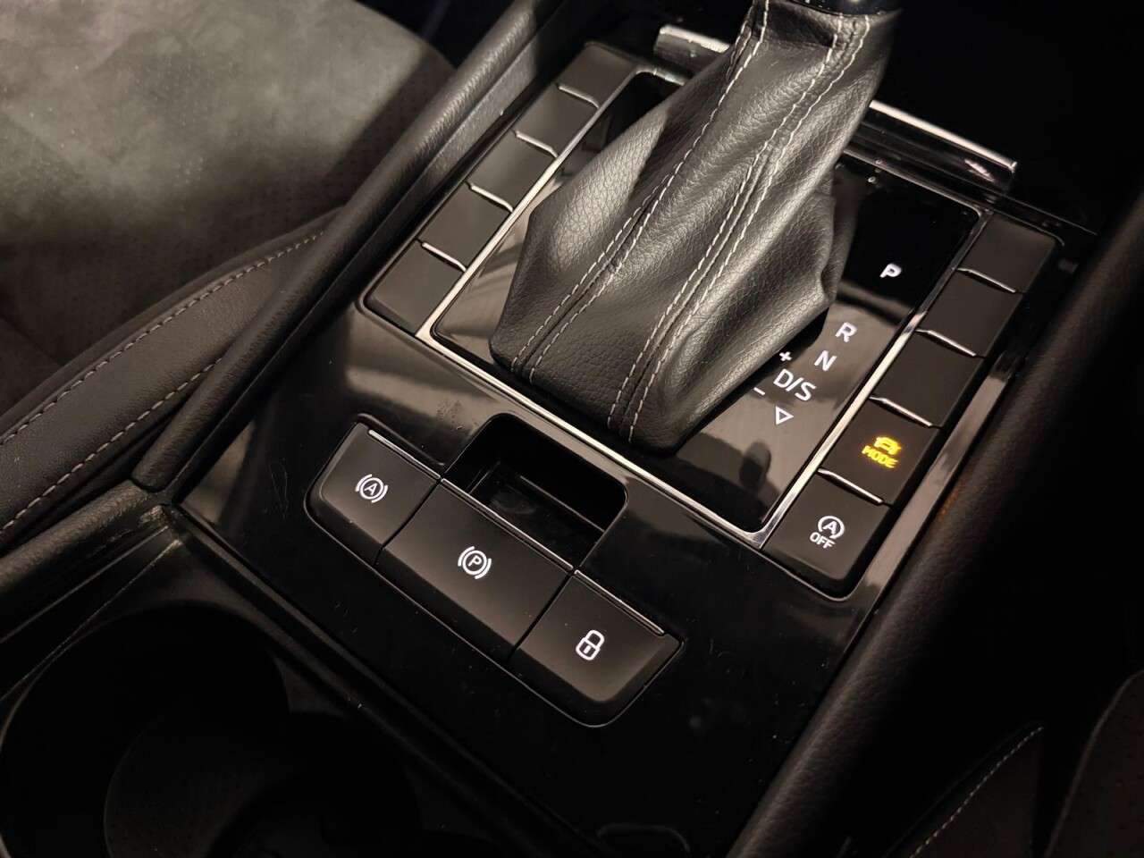 2016 SKODA SUPERB 2016 SKODA SUPERB