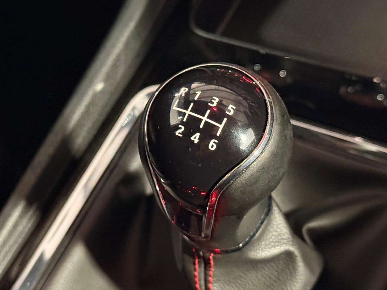 2020 SEAT ATECA 2020 SEAT ATECA