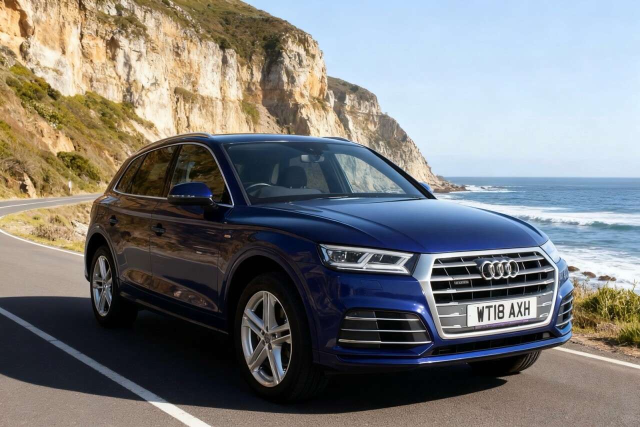 A 2018 AUDI Q5 3.0 TDI V6 S line SUV 5dr Diesel S Tronic quattro Euro 6 (s/s) (286 ps) A 2018 AUDI Q5 3.0 TDI V6 S line SUV 5dr Diesel S Tronic quattro Euro 6 (s/s) (286 ps)