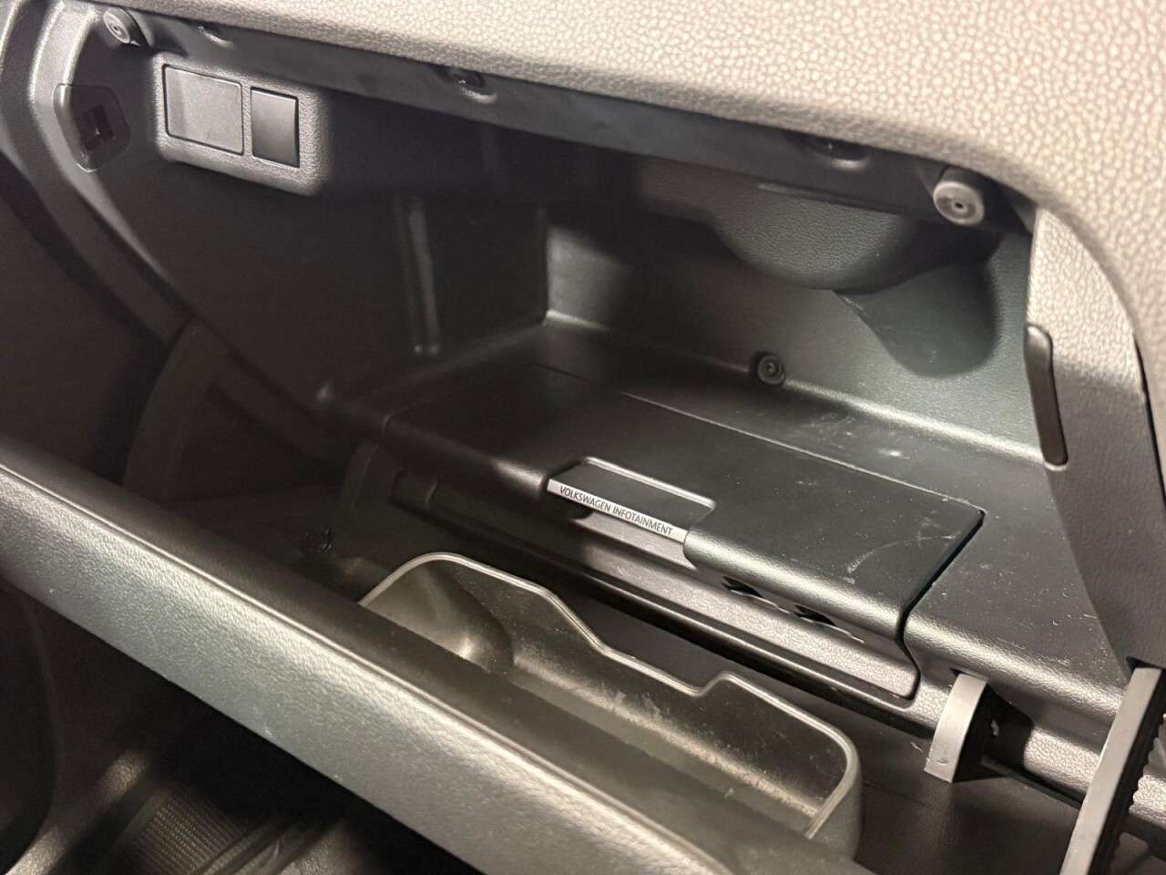 2016 VOLKSWAGEN POLO 2016 VOLKSWAGEN POLO