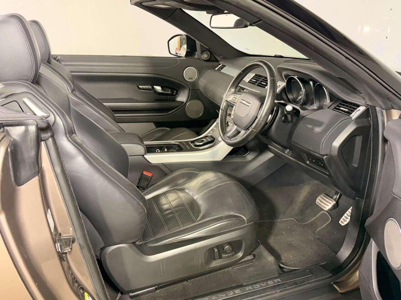 2017 LAND ROVER RANGE ROVER EVOQUE 2017 LAND ROVER RANGE ROVER EVOQUE