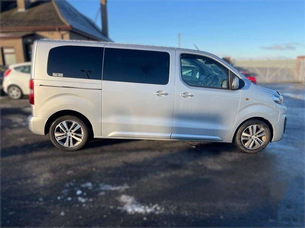 2018 PEUGEOT TRAVELLER 2018 PEUGEOT TRAVELLER