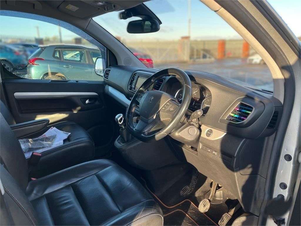 2018 PEUGEOT TRAVELLER 2018 PEUGEOT TRAVELLER