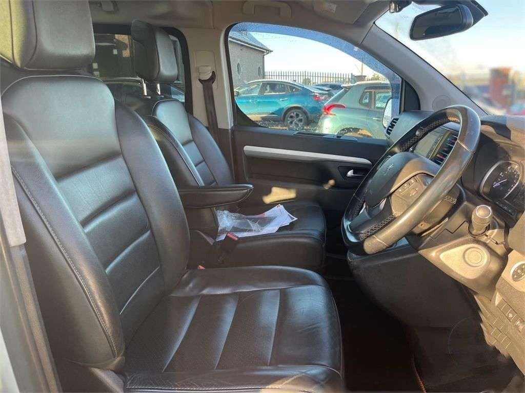 2018 PEUGEOT TRAVELLER 2018 PEUGEOT TRAVELLER