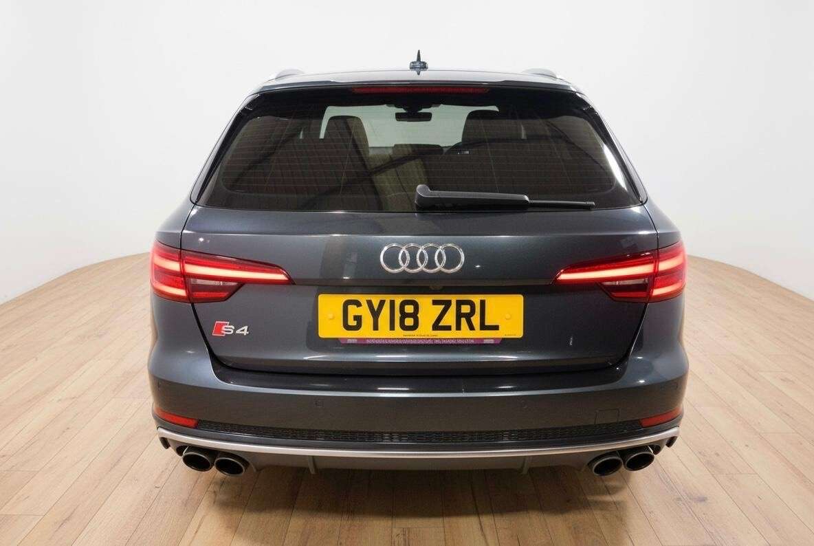 2018 AUDI S4 AVANT 2018 AUDI S4 AVANT