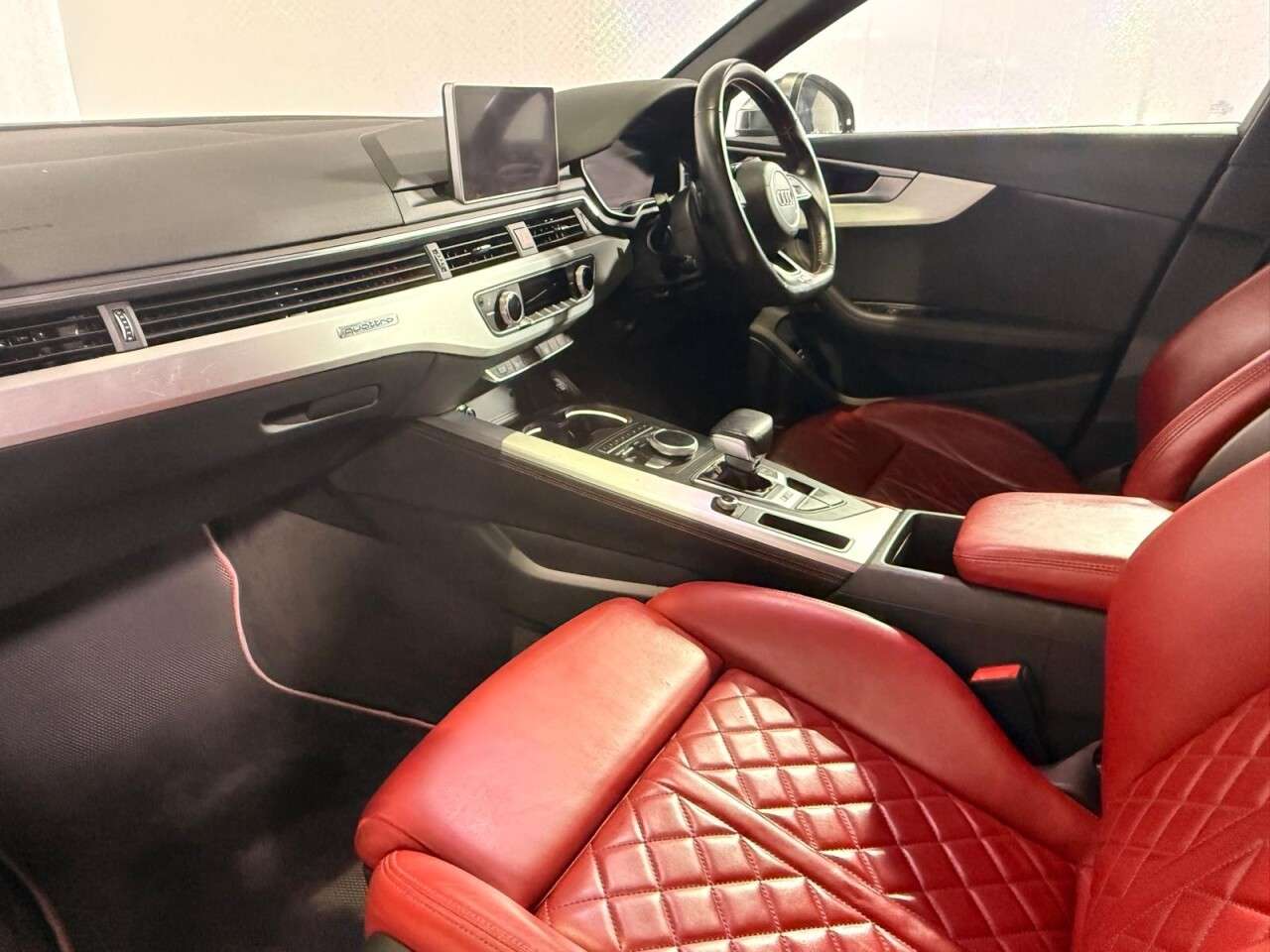 2018 AUDI S4 AVANT 2018 AUDI S4 AVANT