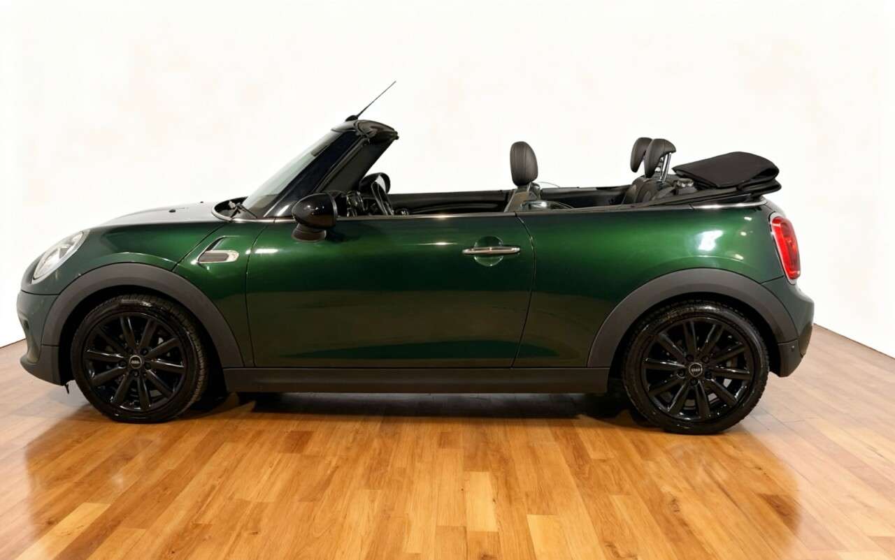 2017 MINI CONVERTIBLE 2017 MINI CONVERTIBLE