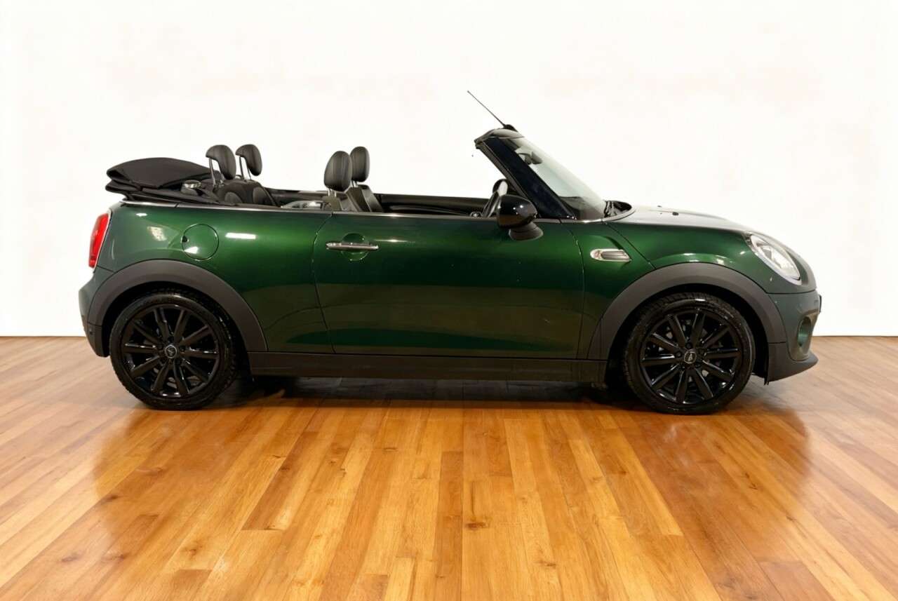 2017 MINI CONVERTIBLE 2017 MINI CONVERTIBLE