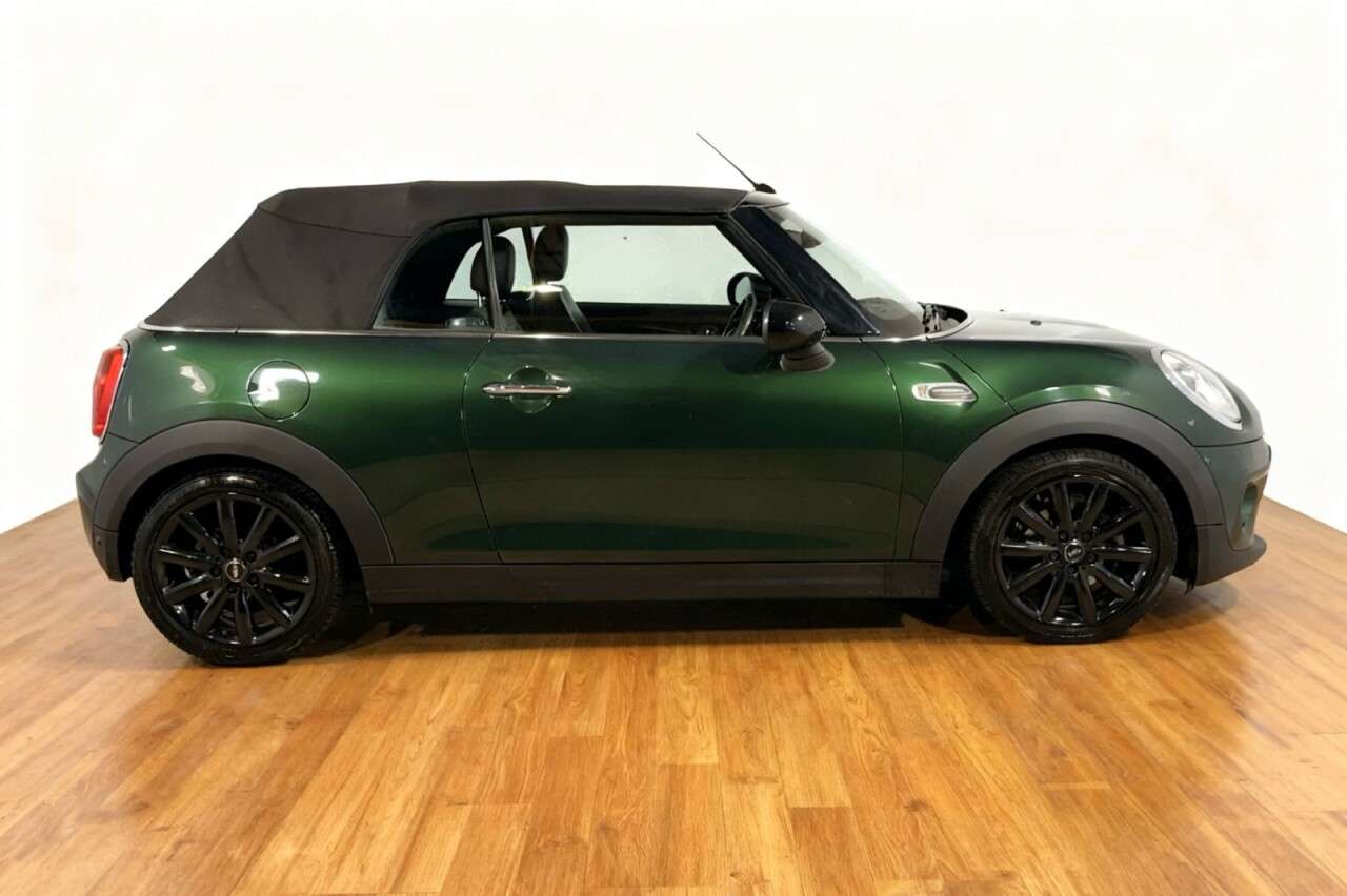 2017 MINI CONVERTIBLE 2017 MINI CONVERTIBLE