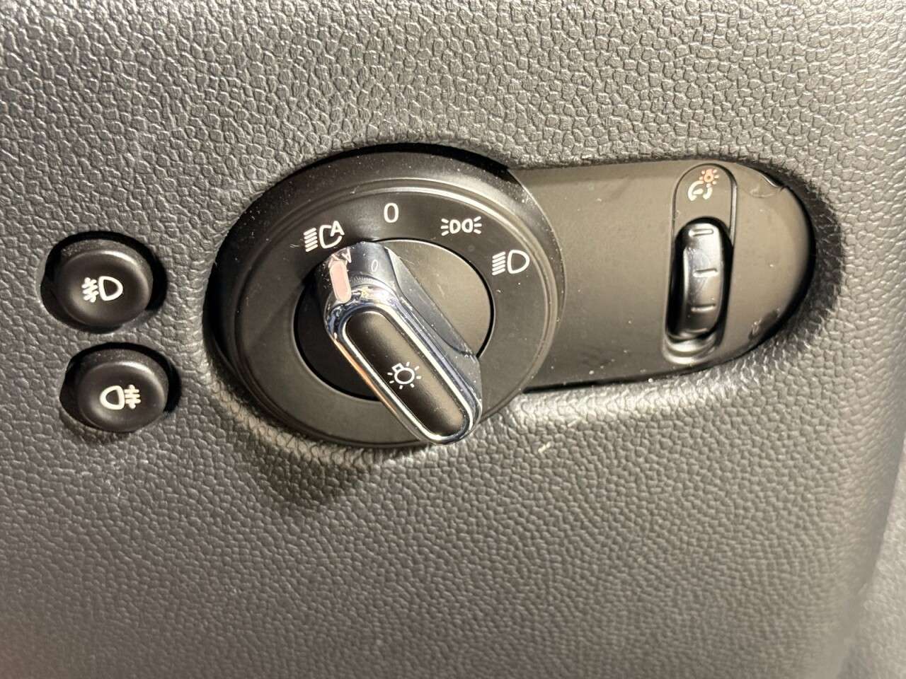 2017 MINI CONVERTIBLE 2017 MINI CONVERTIBLE