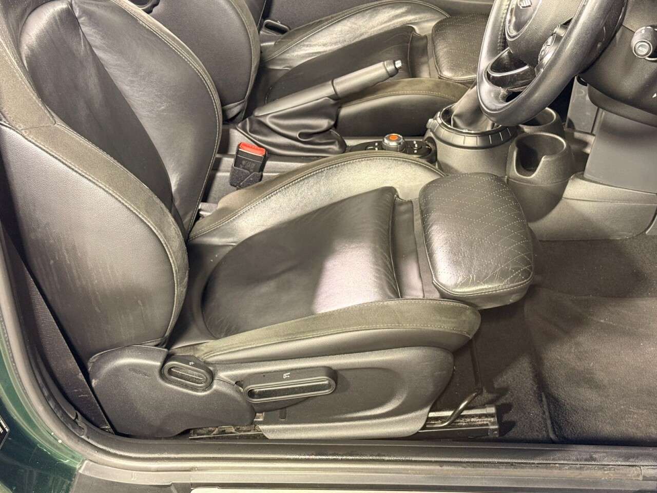 2017 MINI CONVERTIBLE 2017 MINI CONVERTIBLE